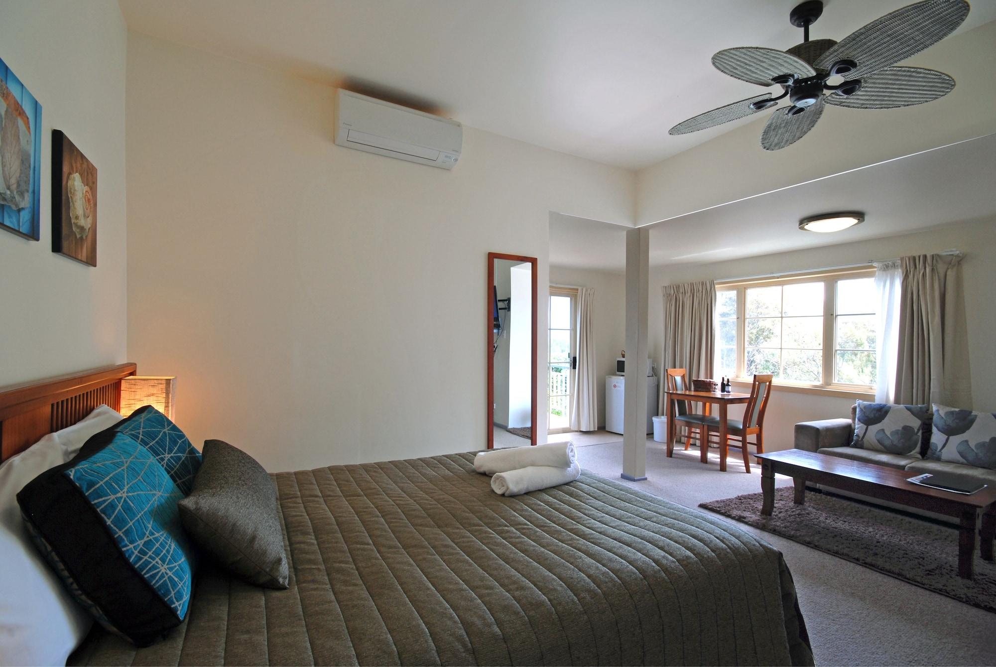 Riverview Boutique Motel Намбакка-Хедс Экстерьер фото