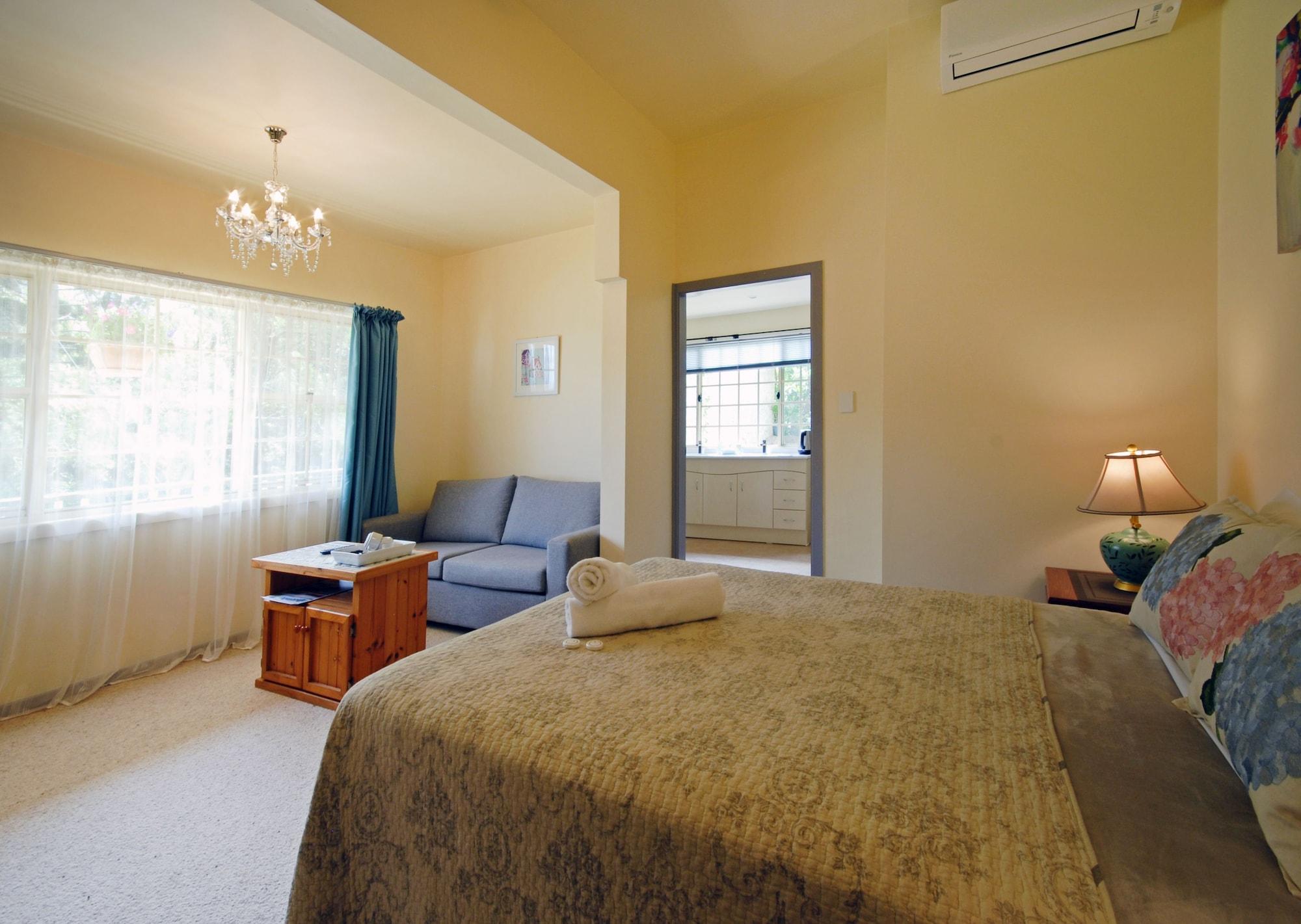 Riverview Boutique Motel Намбакка-Хедс Экстерьер фото