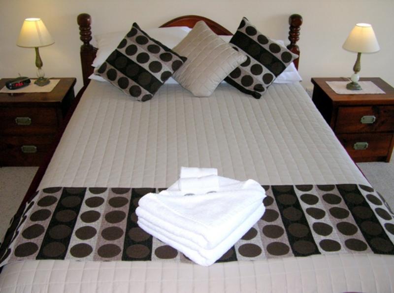 Riverview Boutique Motel Намбакка-Хедс Экстерьер фото